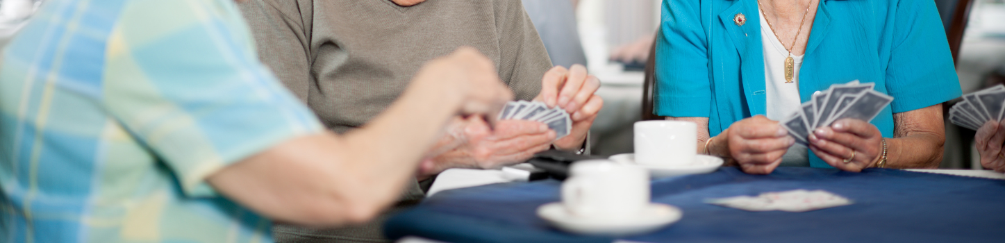 Pflegedienst und Betreuungsdienst - Alltagshilfe CuraVital-Gesellschaft leisten